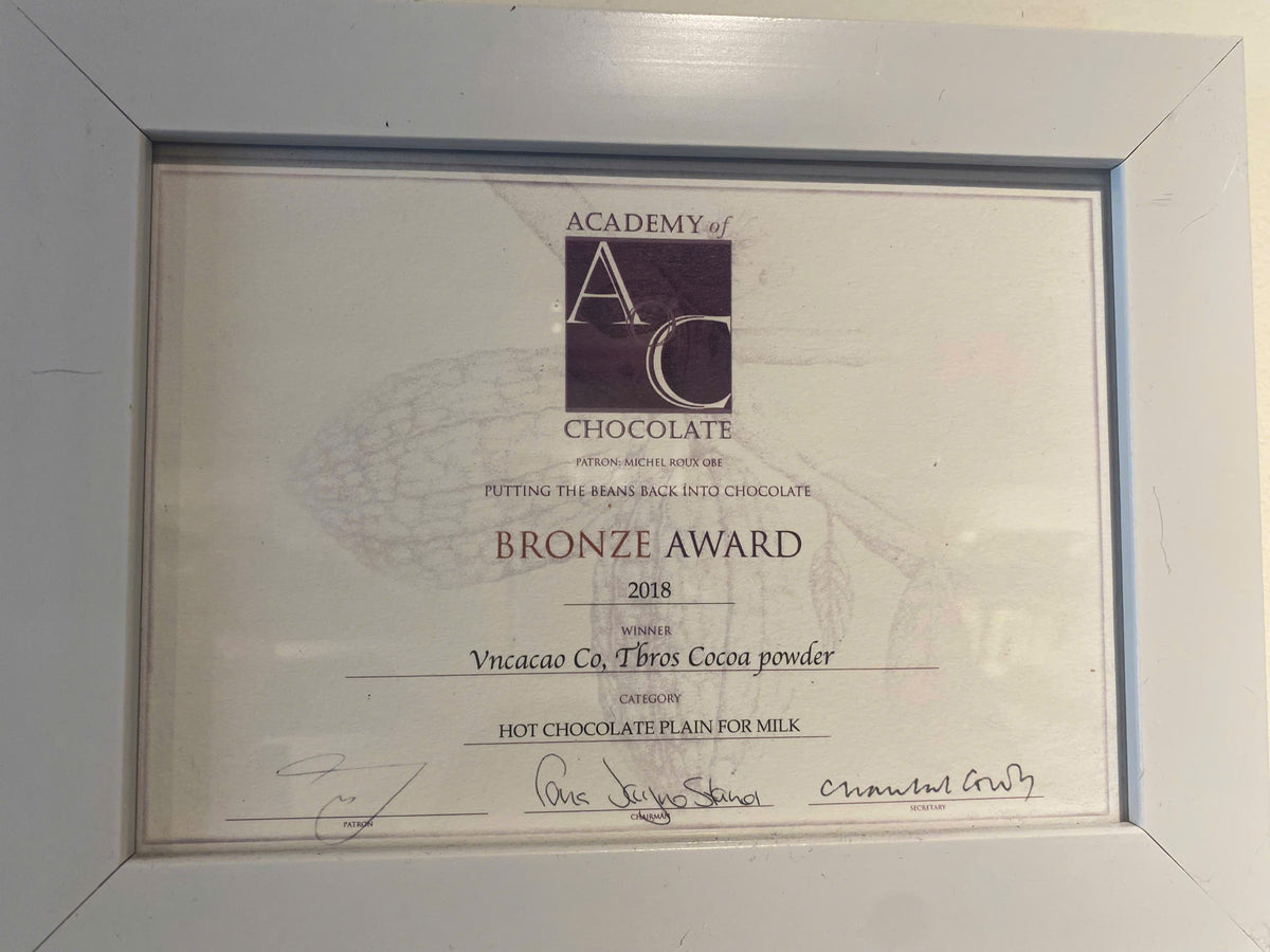 Academy of Chocolate Awards 2018 Bronze certificate, Hot Chocolate Plain for Milk, Tbros Cocoa powder by VNCACAO CO., LTD